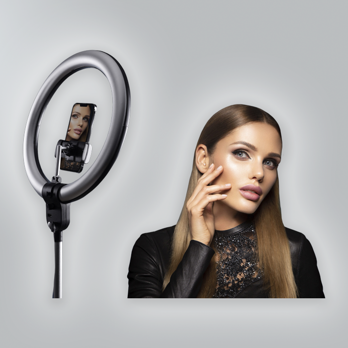 Aura Ring Light - In Use Aura Ring Light - In Use